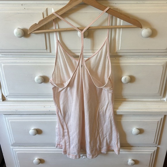 Lululemon Delicate Day tank - Picture 3 of 4